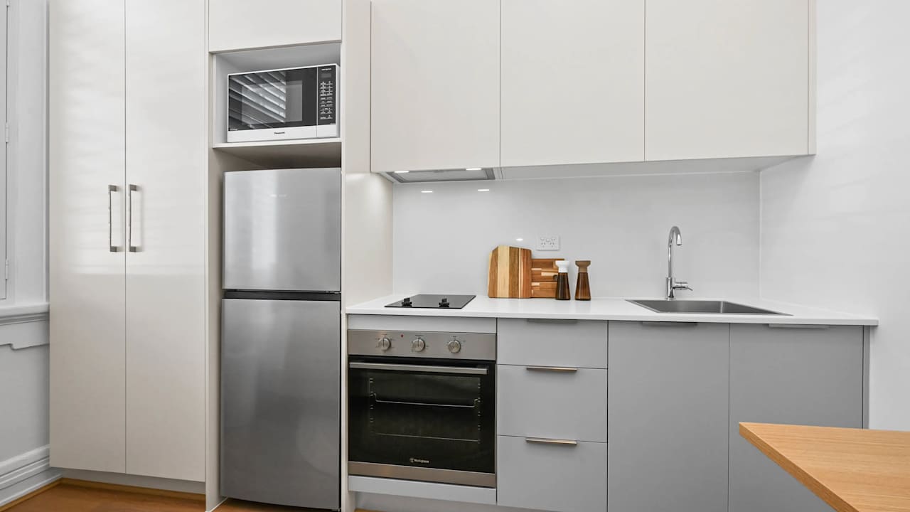 Furnished room studio flat for rent