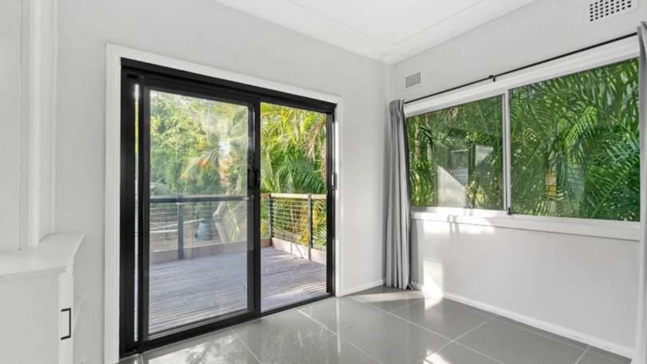 Whole property with 3 rooms for rent