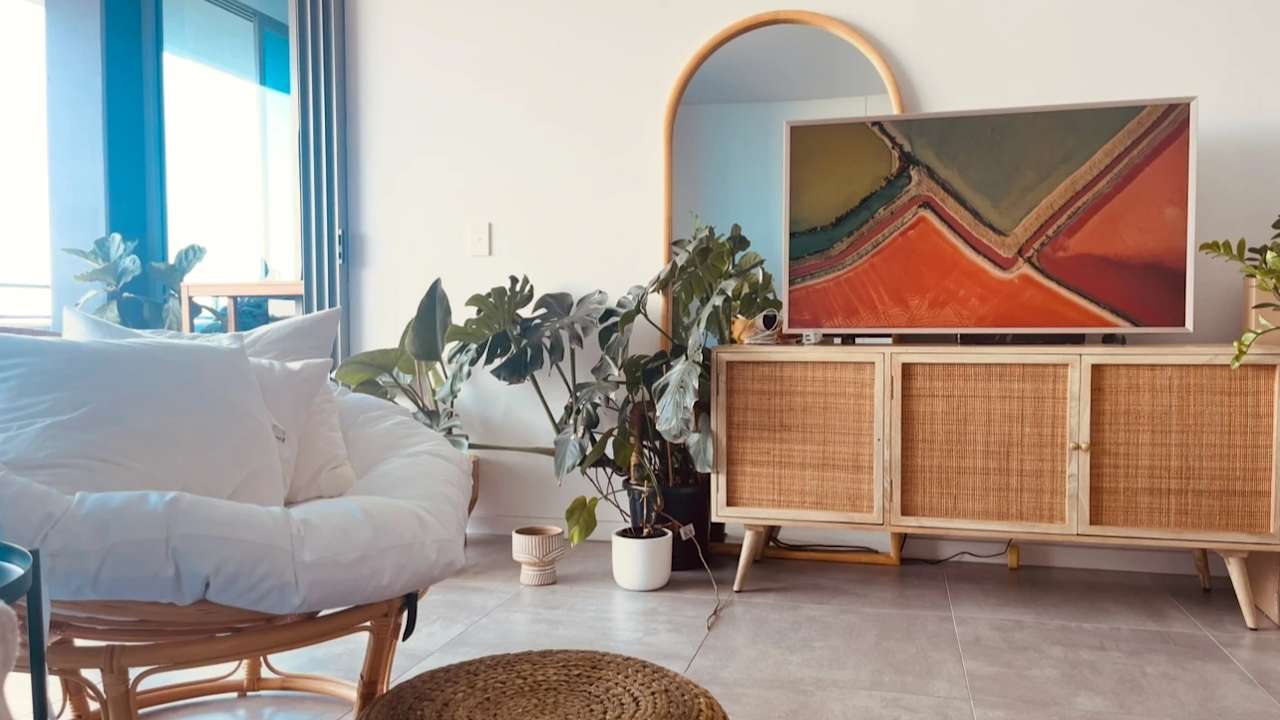 Furnished room with own bathroom