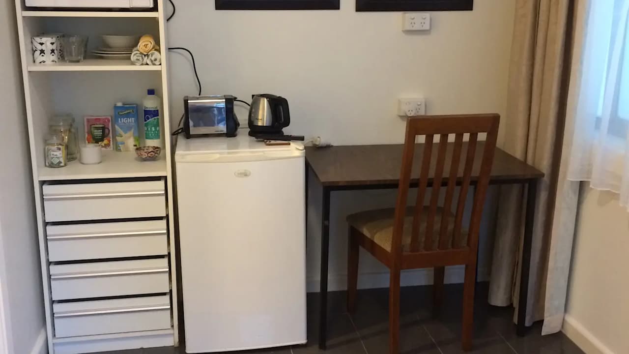 Furnished room with ensuite in a share house