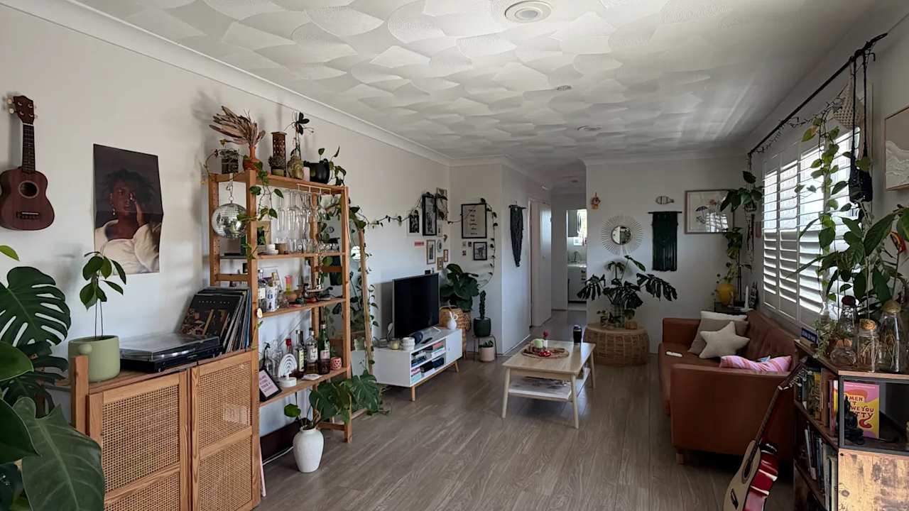 Whole property with 2 rooms for rent