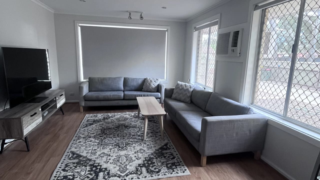Room in a share house