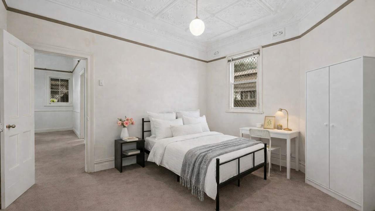 Furnished room in a share house