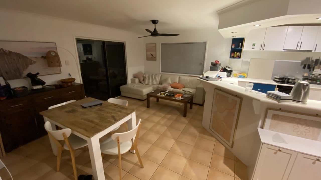 Furnished room in a share house