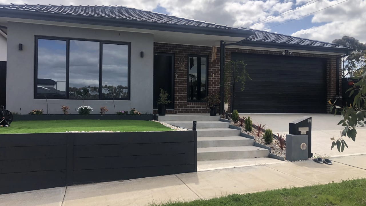 Furnished room with own bathroom