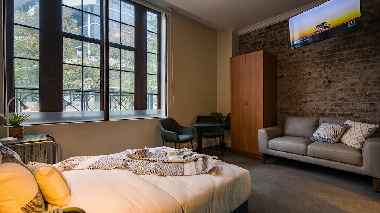 Furnished room studio flat for rent
