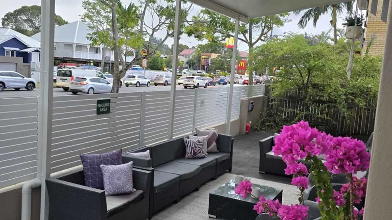 Furnished room studio flat for rent