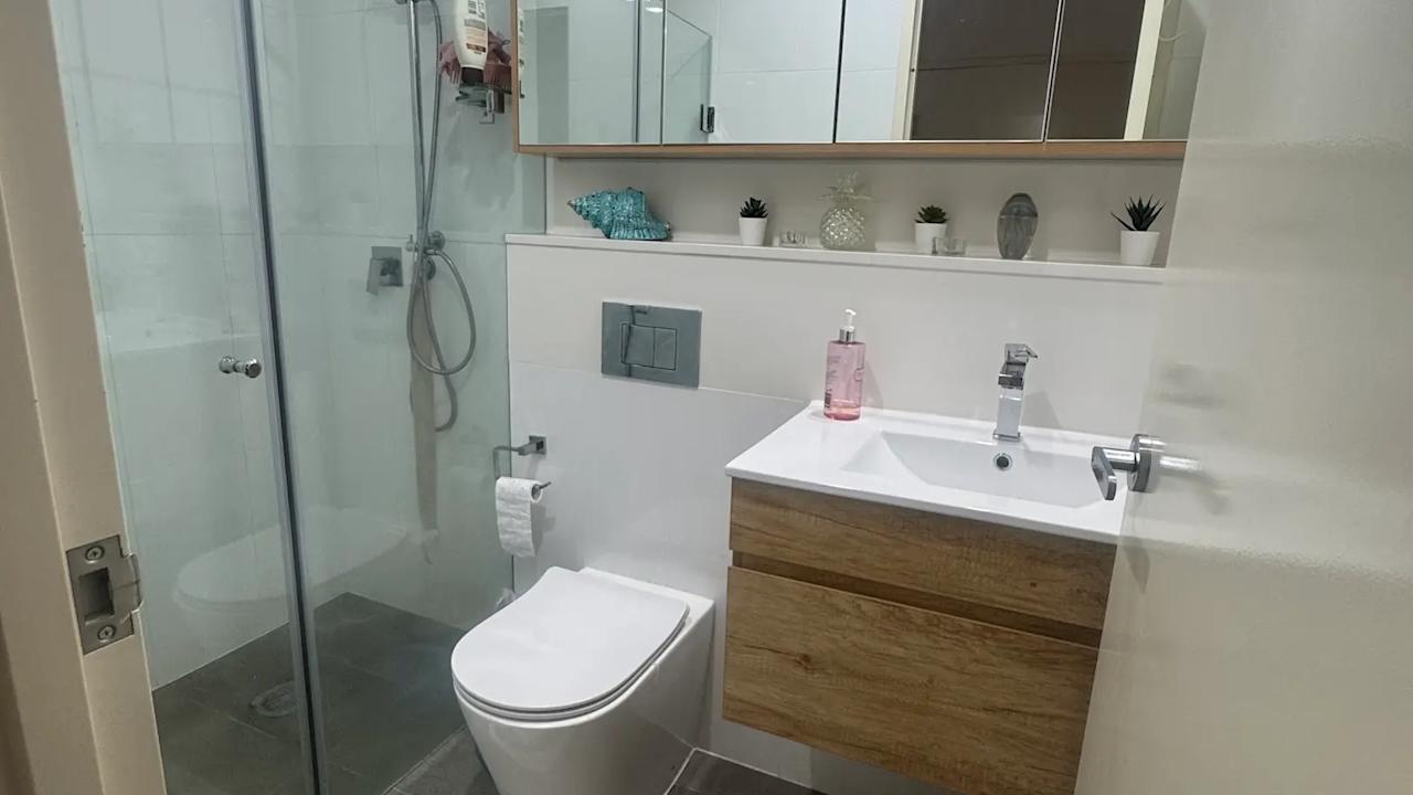 Furnished room with own bathroom