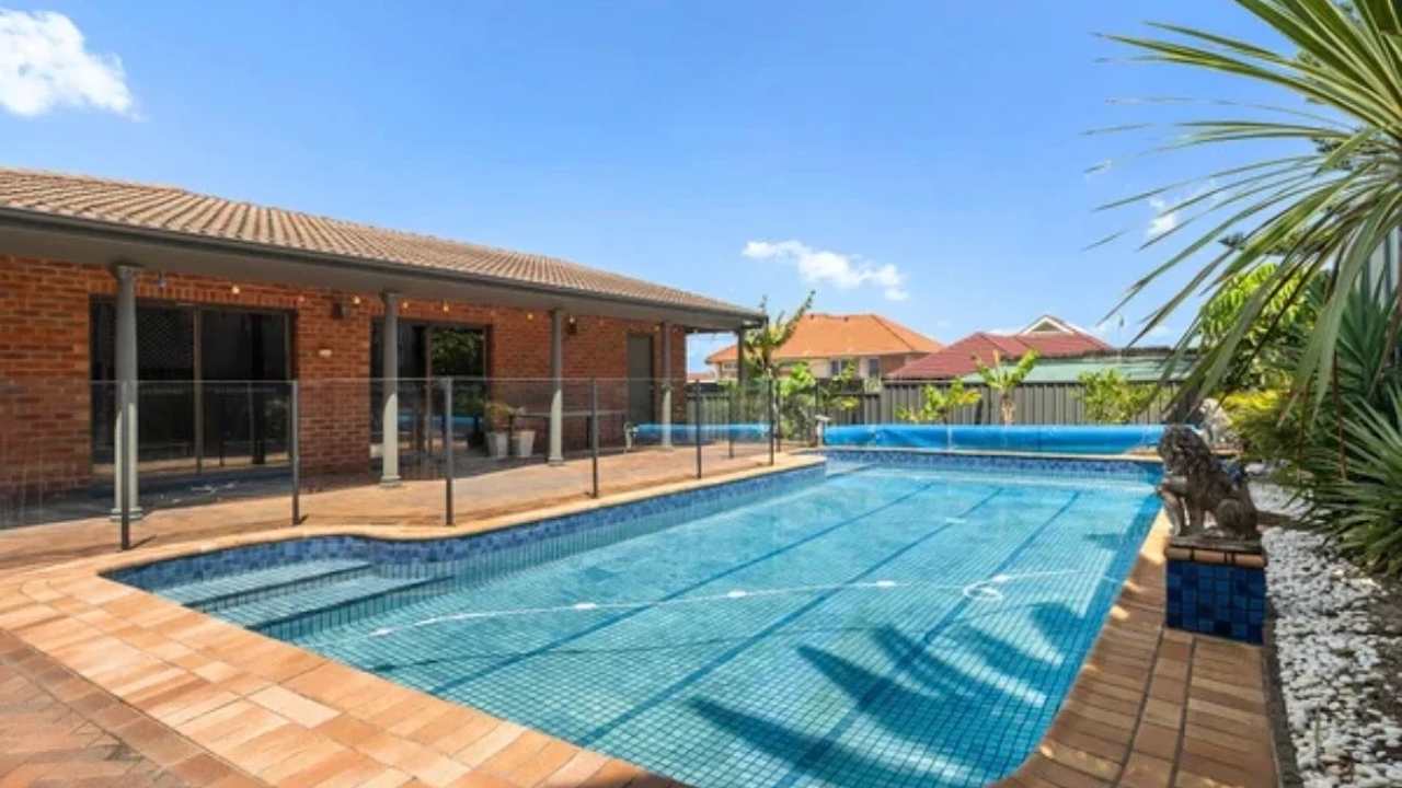 Unfurnished room in a share house