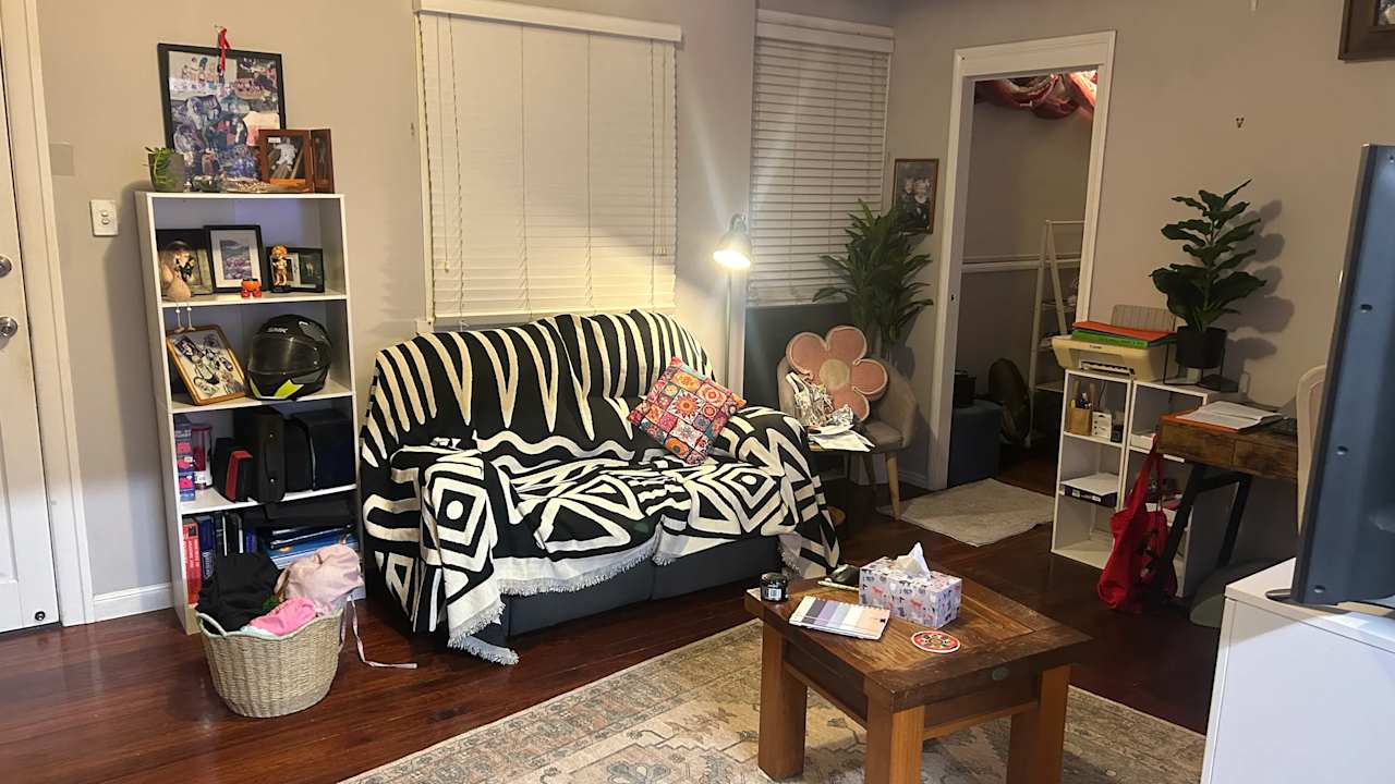 Unfurnished room in a share house