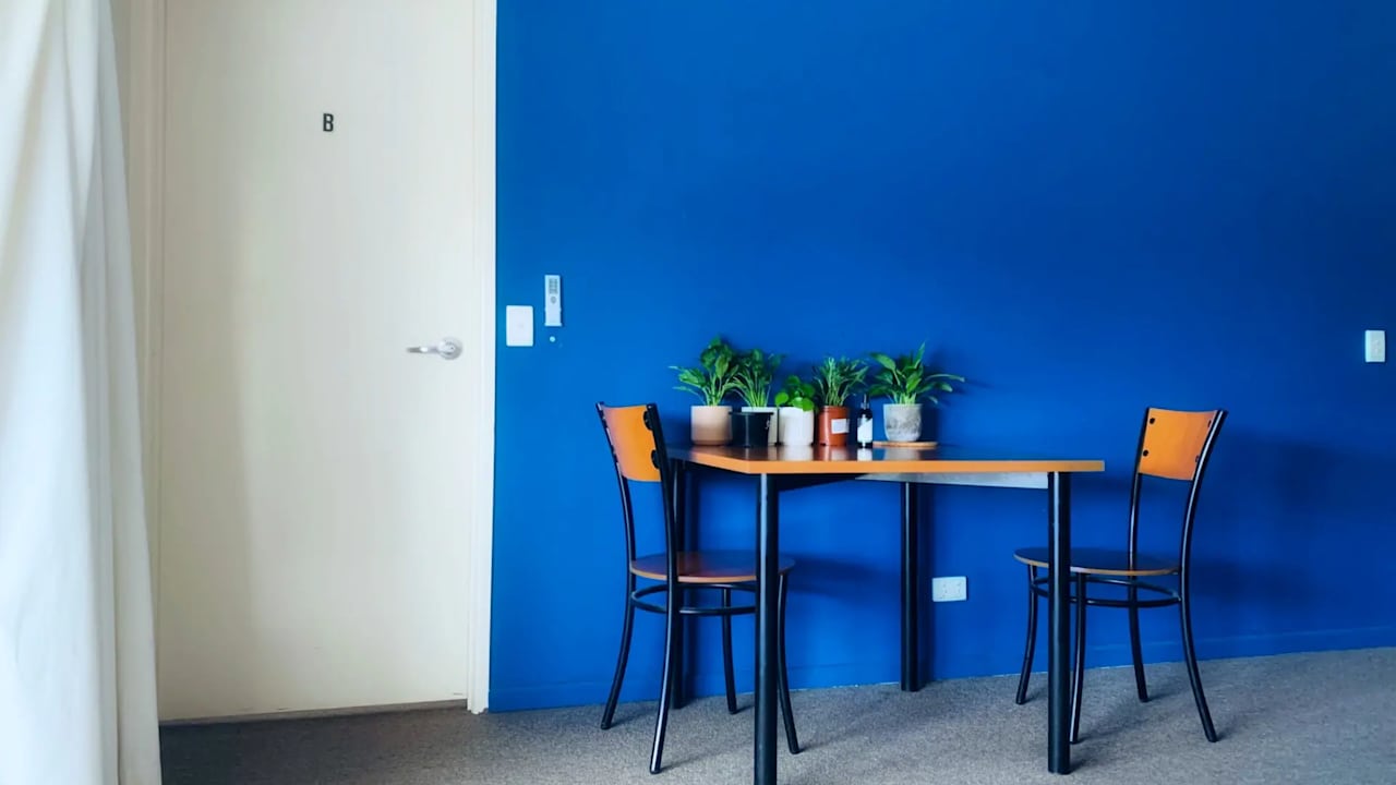 Furnished room with ensuite in a flatshare