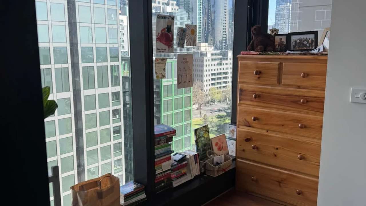 Furnished room with own bathroom