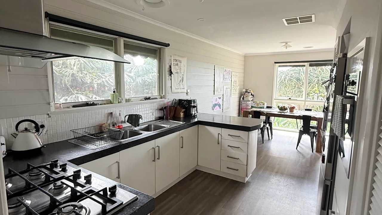 Unfurnished room in a share house