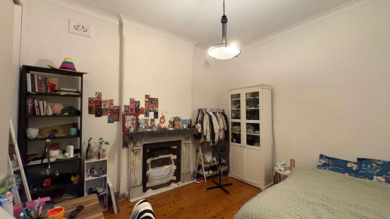 Unfurnished room in a share house