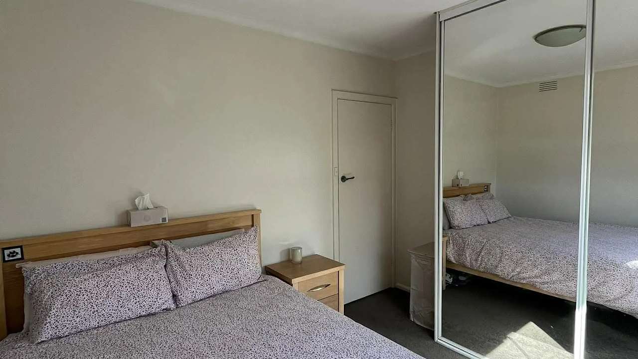Unfurnished room in a share house