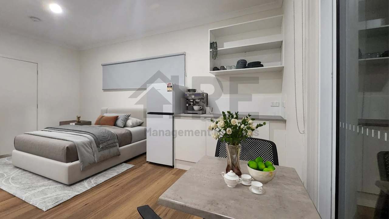 Furnished room with ensuite in a share house