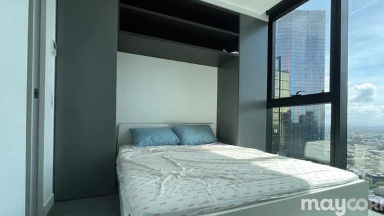 Furnished room with own bathroom