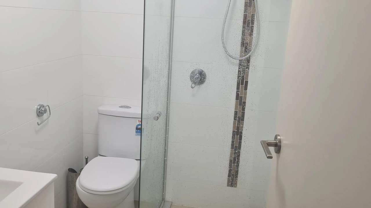 Furnished room with own bathroom