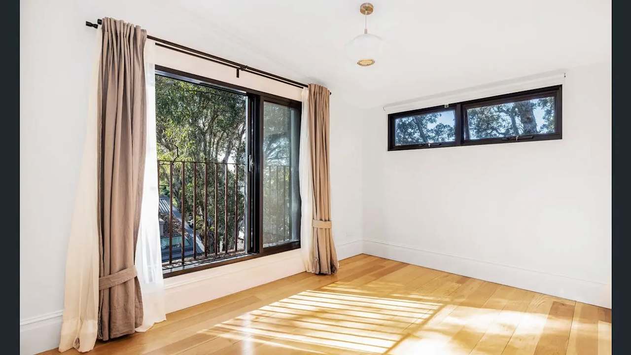 Unfurnished room in a share house
