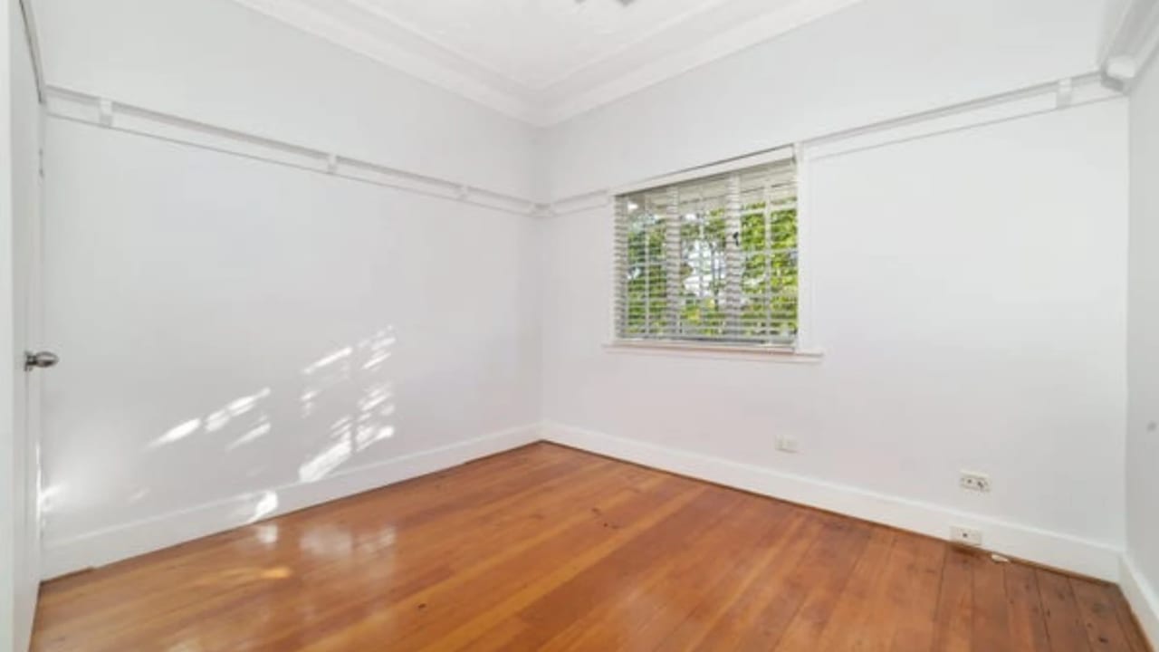 Unfurnished room in a share house