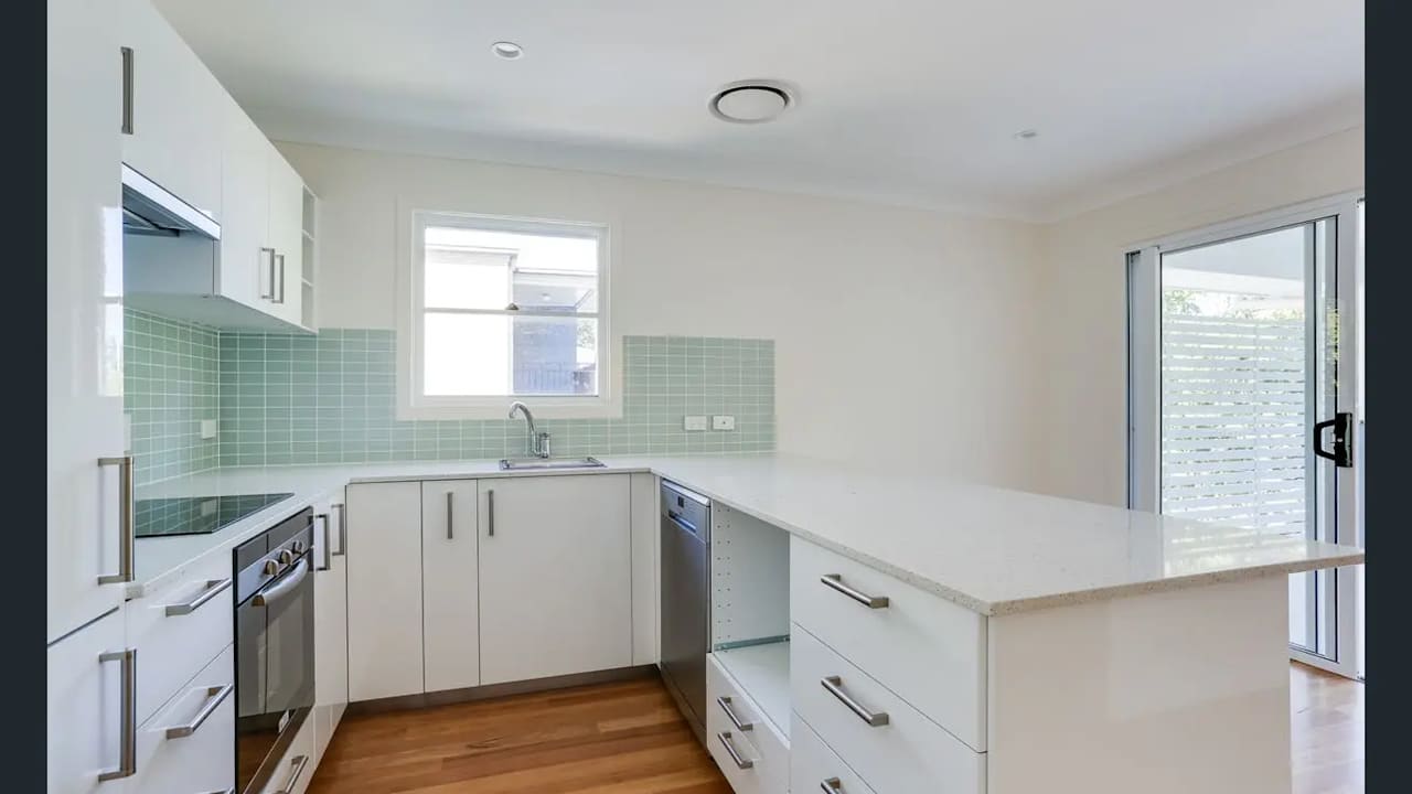 Unfurnished room with own bathroom
