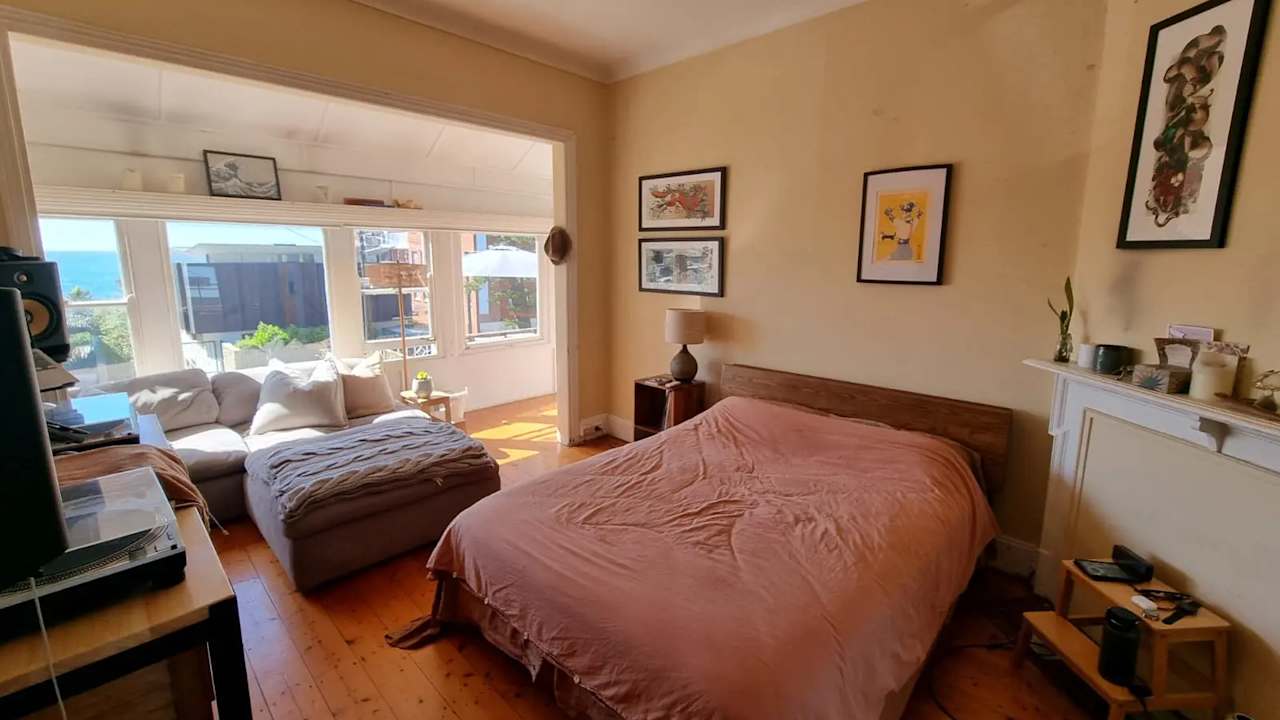 Furnished room with ensuite in a share house
