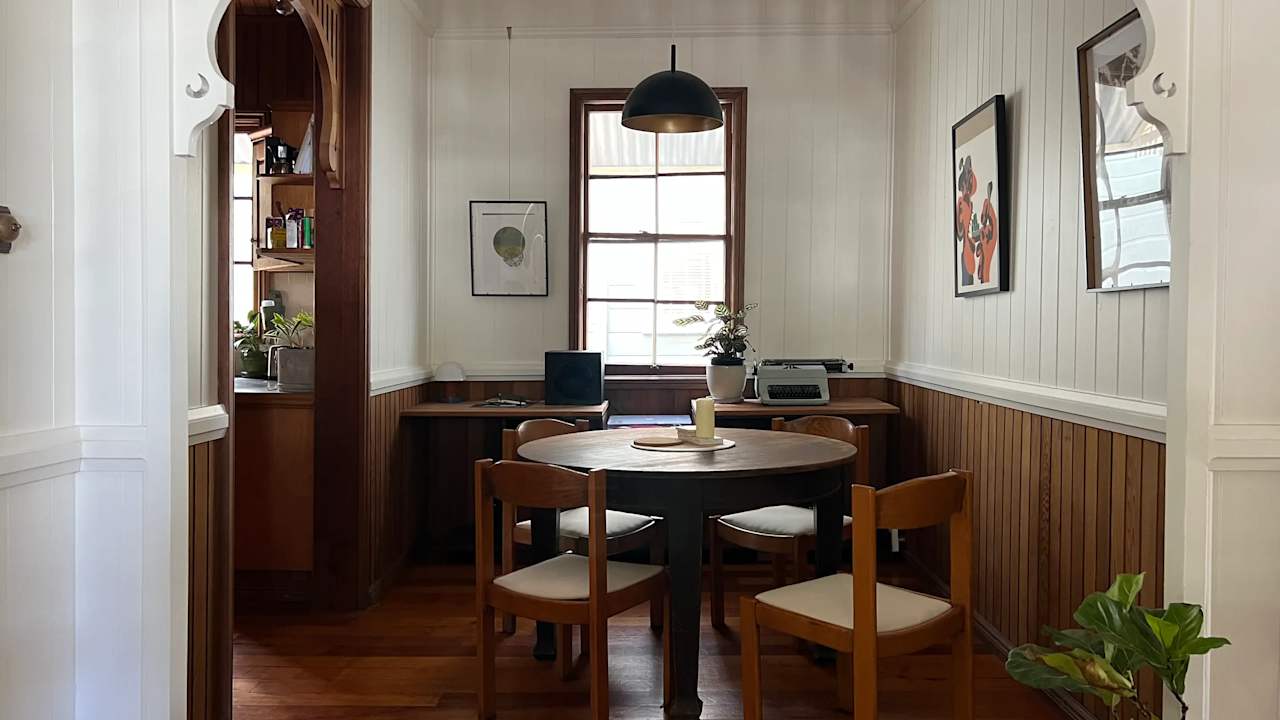 Room in a share house