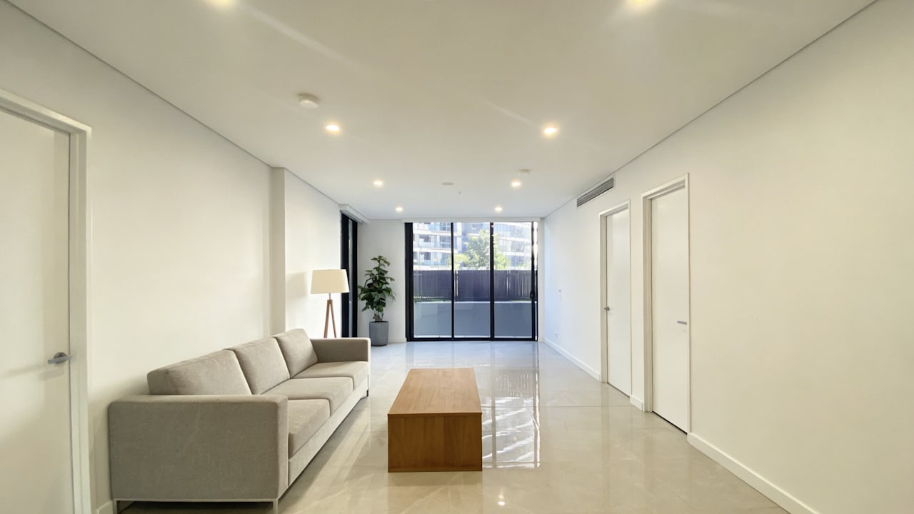 Whole property with 2 rooms for rent