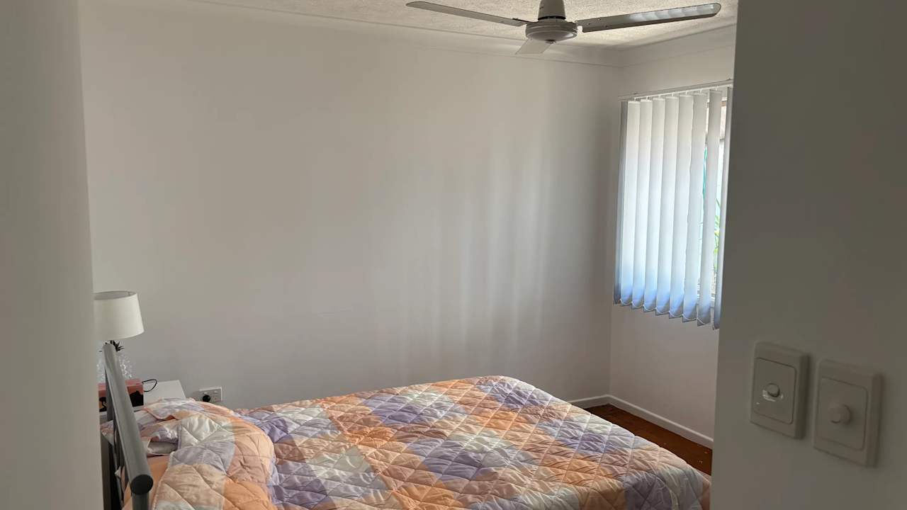 Furnished room with ensuite in a flatshare