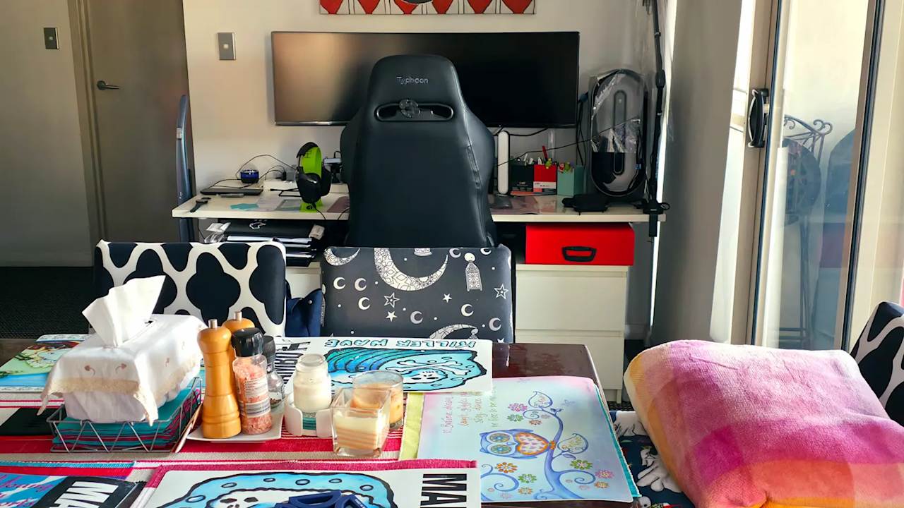 Furnished room in a flatshare