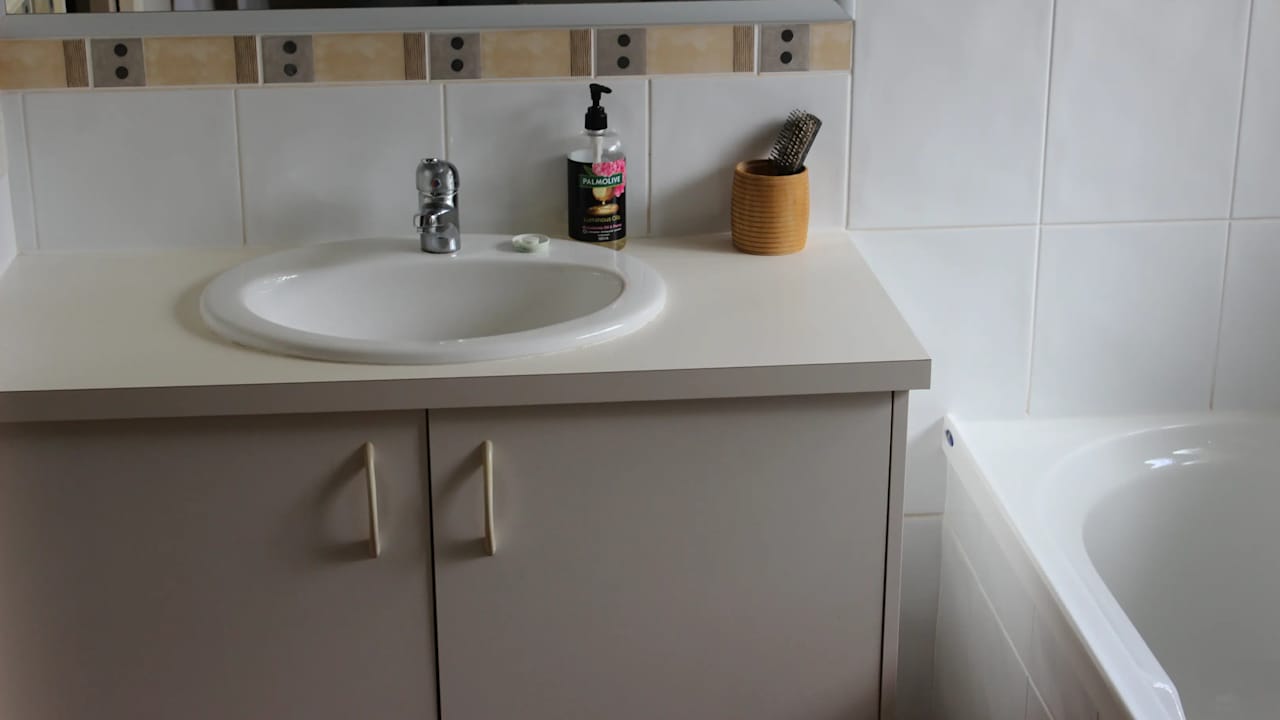Furnished room with own bathroom