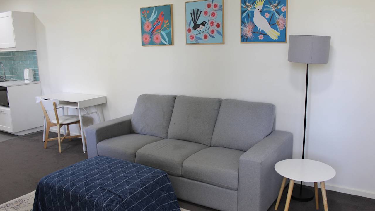 Furnished room studio flat for rent