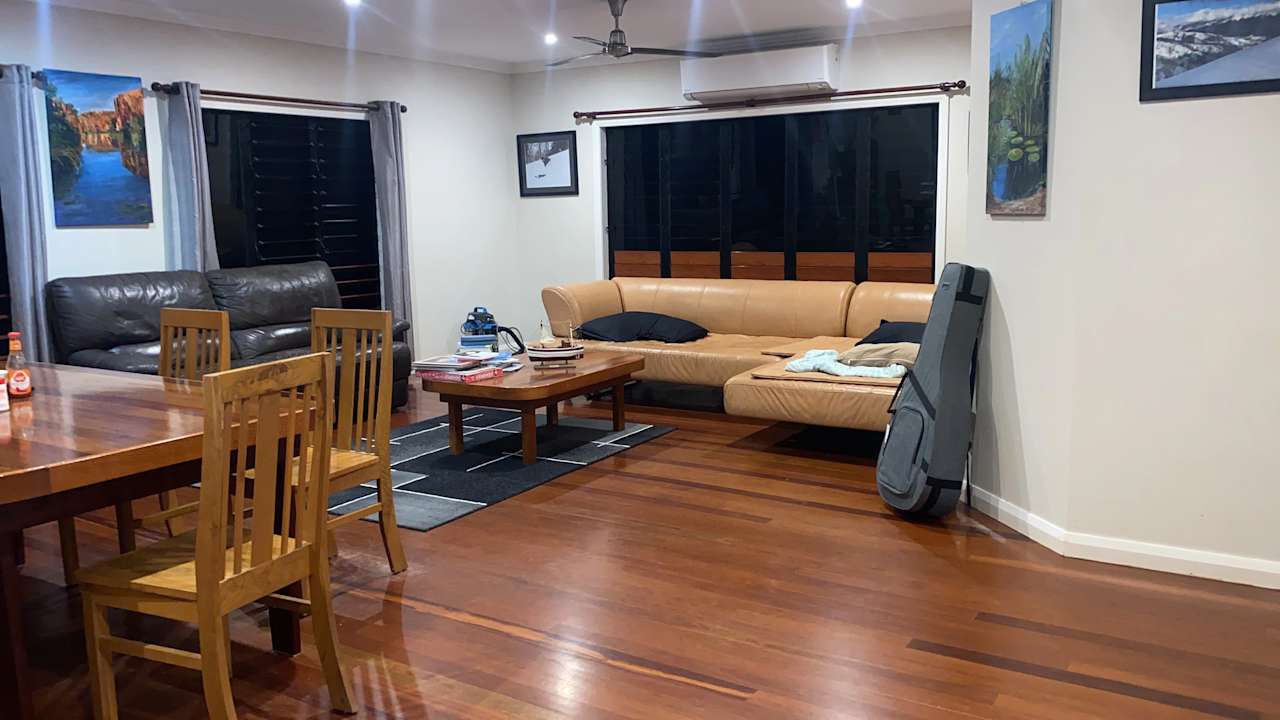 Furnished room in a share house