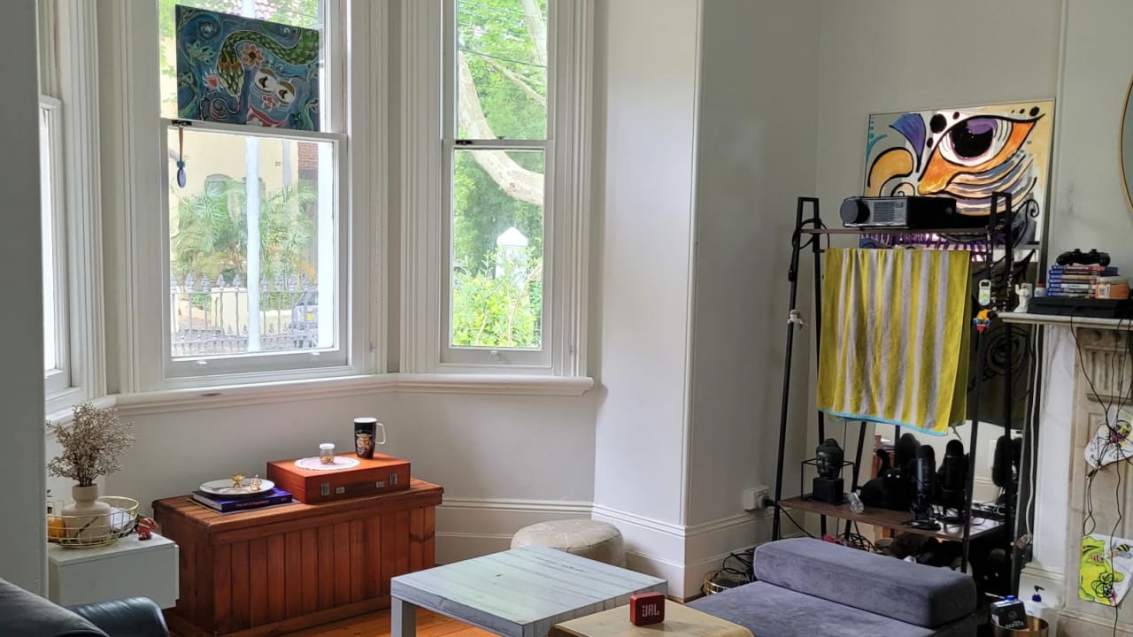 Furnished room in a share house