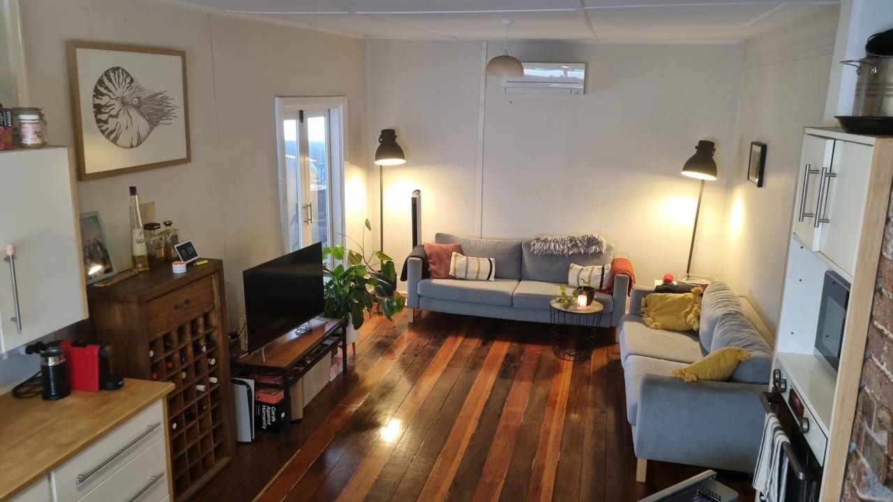 Unfurnished room in a share house