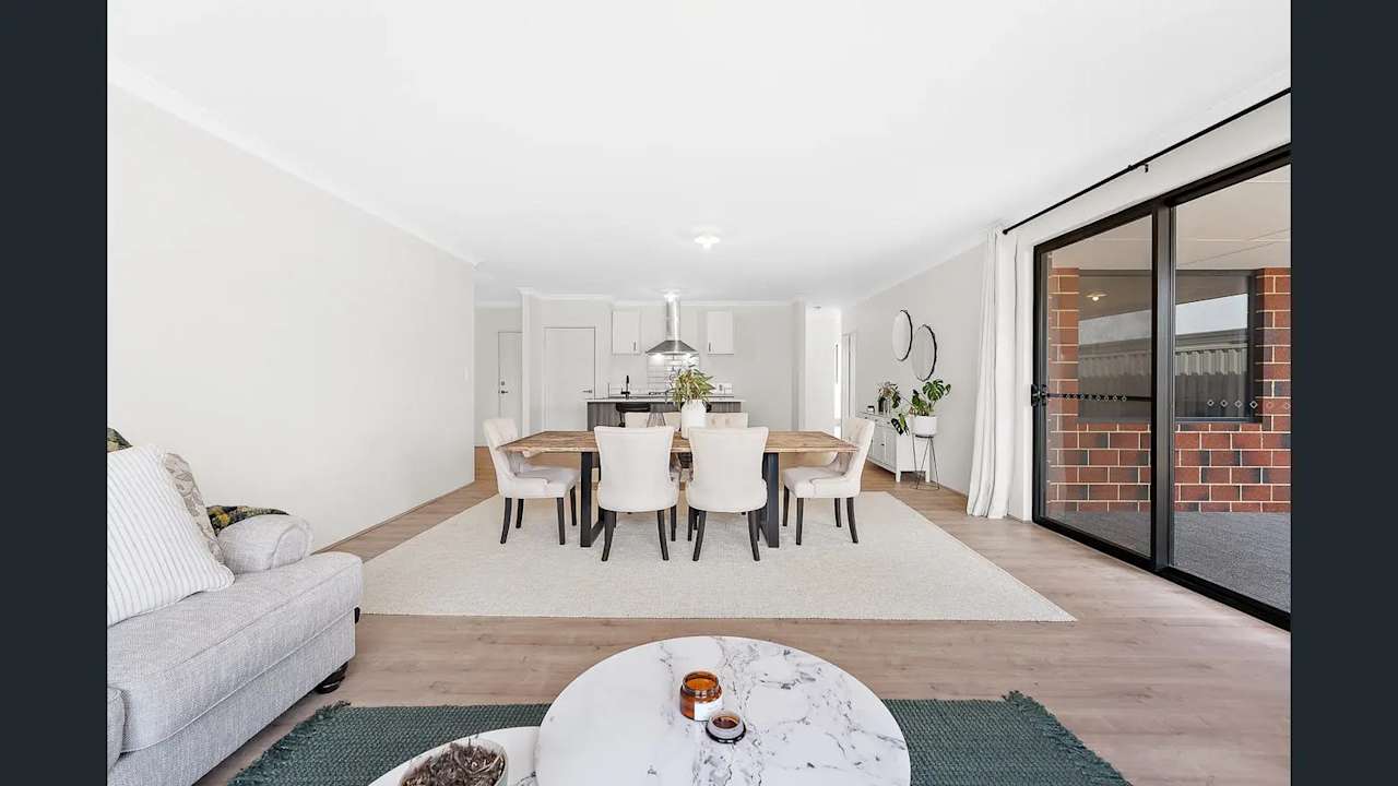 Room in a share house