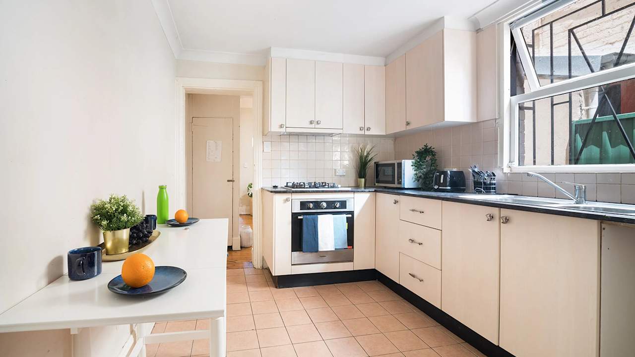 Furnished room in a share house