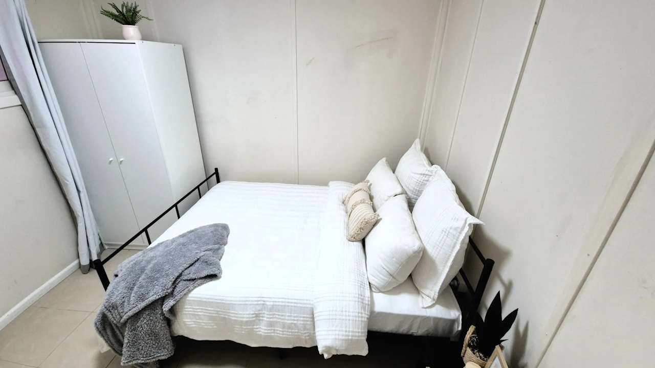Furnished room granny flat for rent