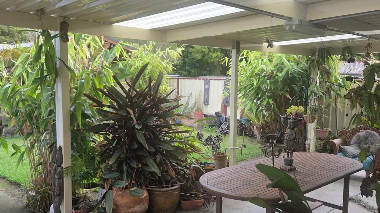 Room in a share house