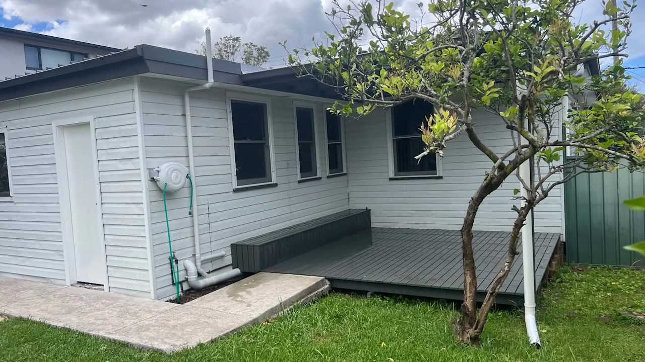 Whole property with 3 rooms for rent