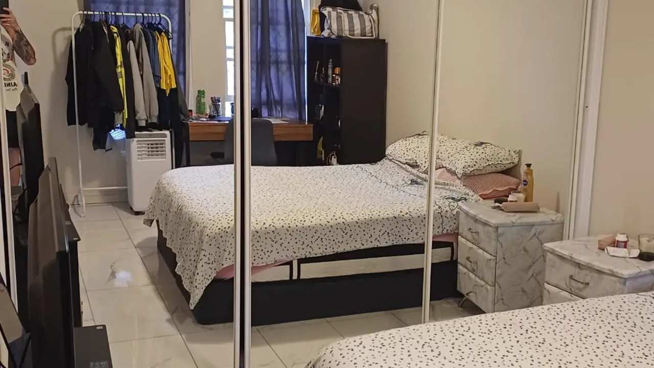 Furnished room with ensuite in a share house