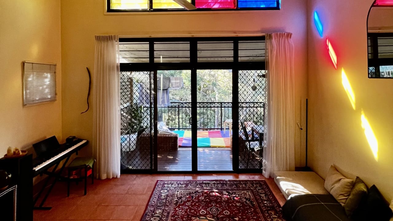 Room in a share house
