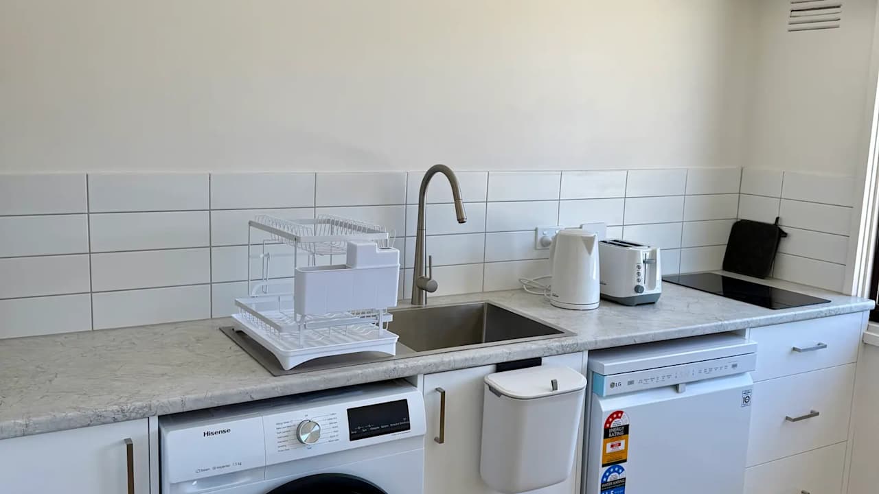Whole property with 2 rooms for rent