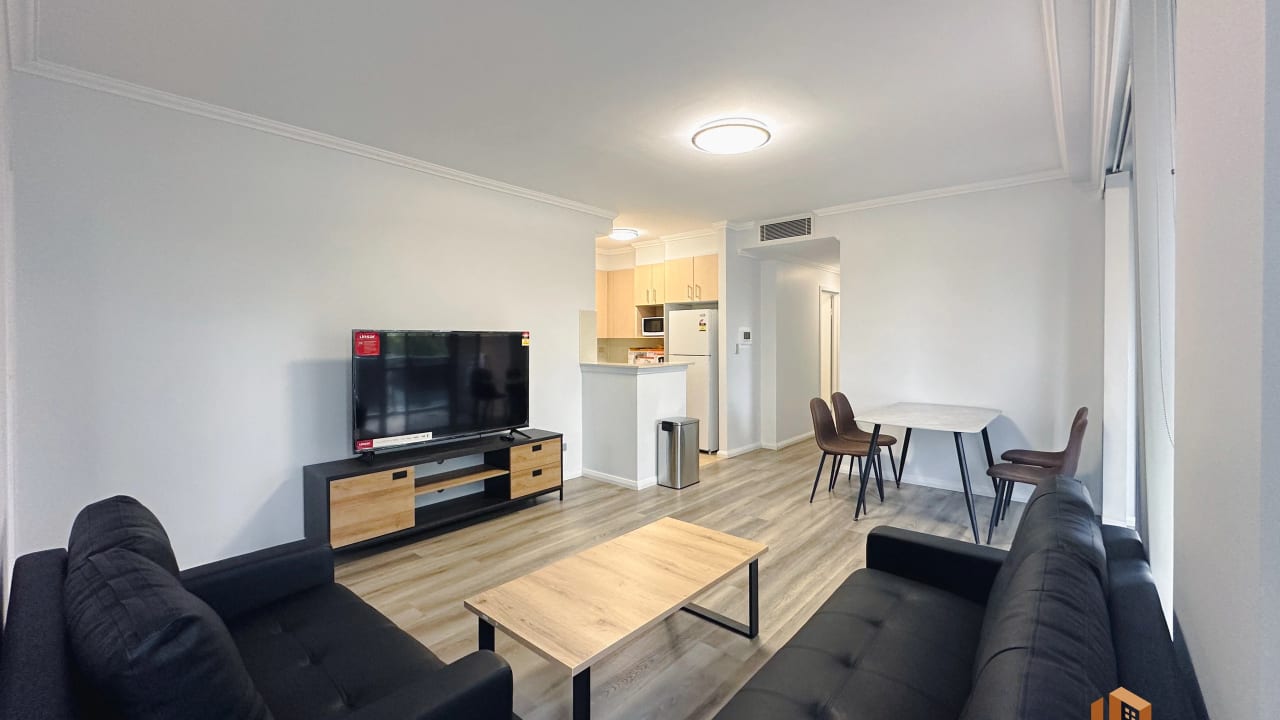 Furnished room in a flatshare