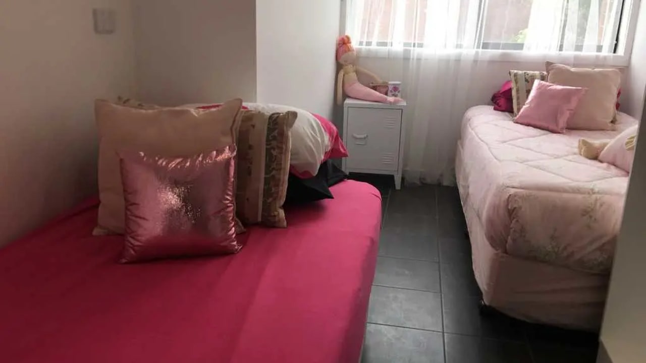 Whole property with 2 rooms for rent