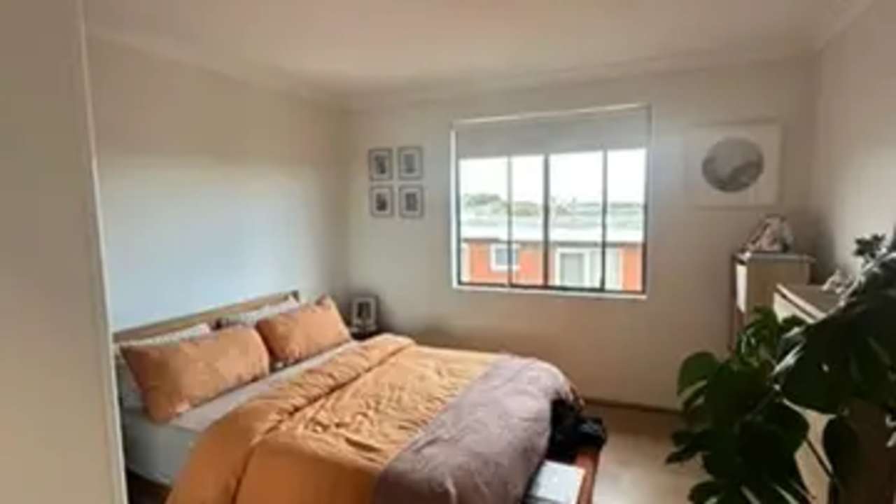 Unfurnished room in a share house