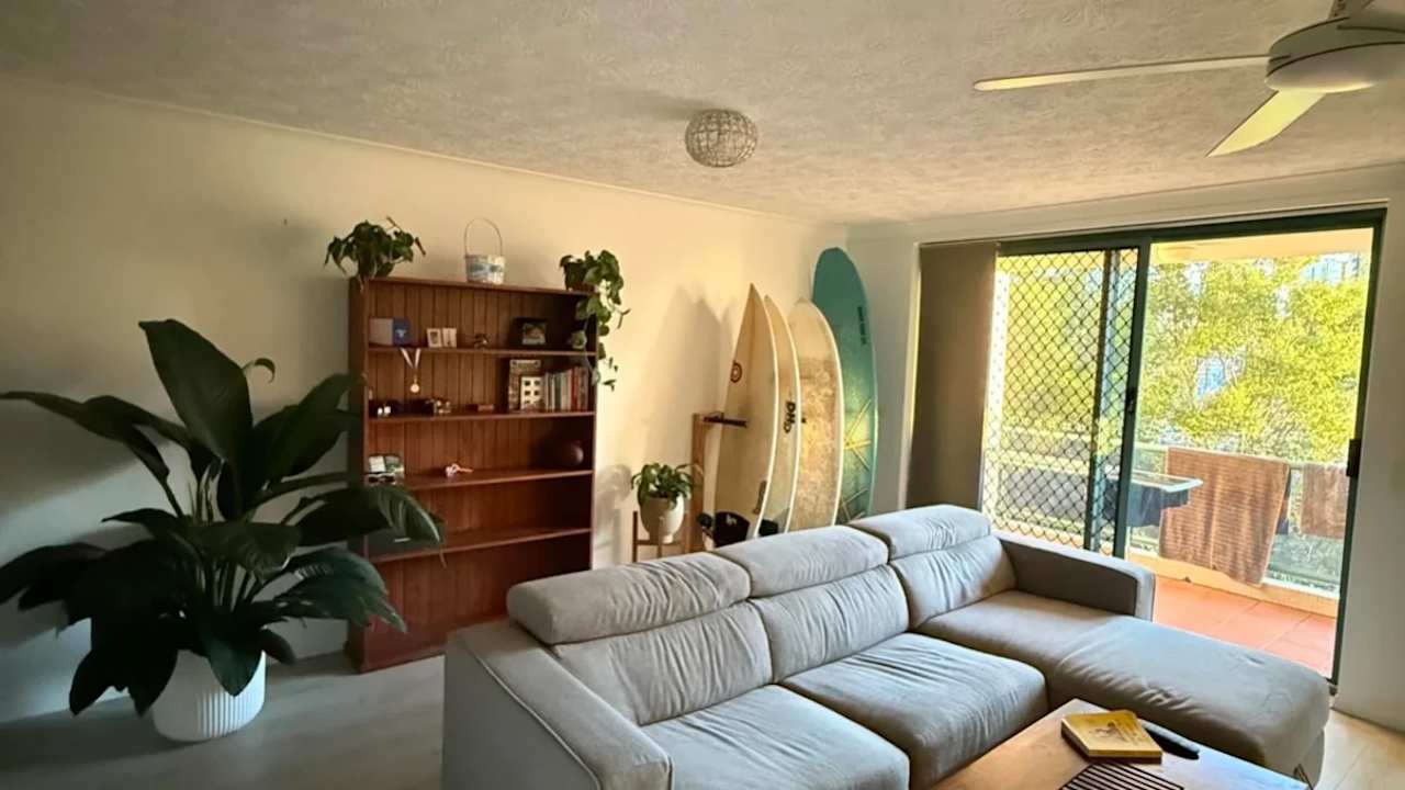 Whole property with 2 rooms for rent