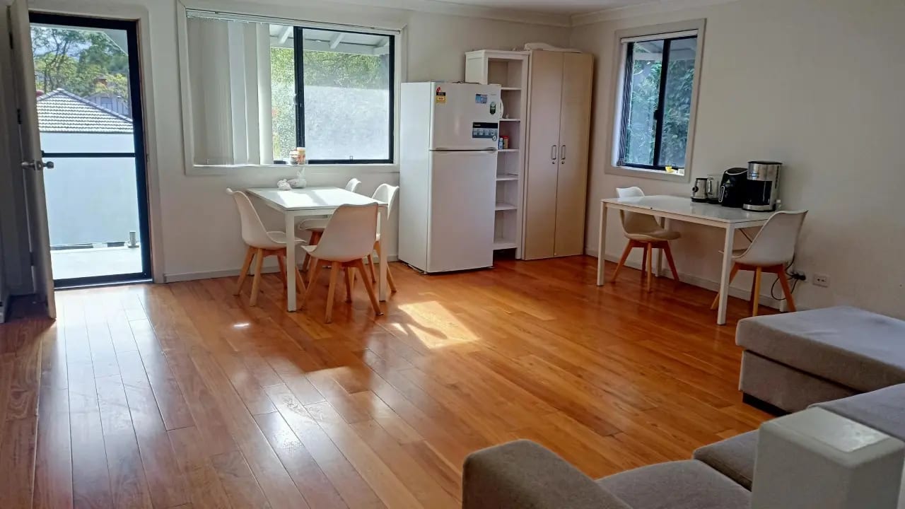 Furnished room in a share house
