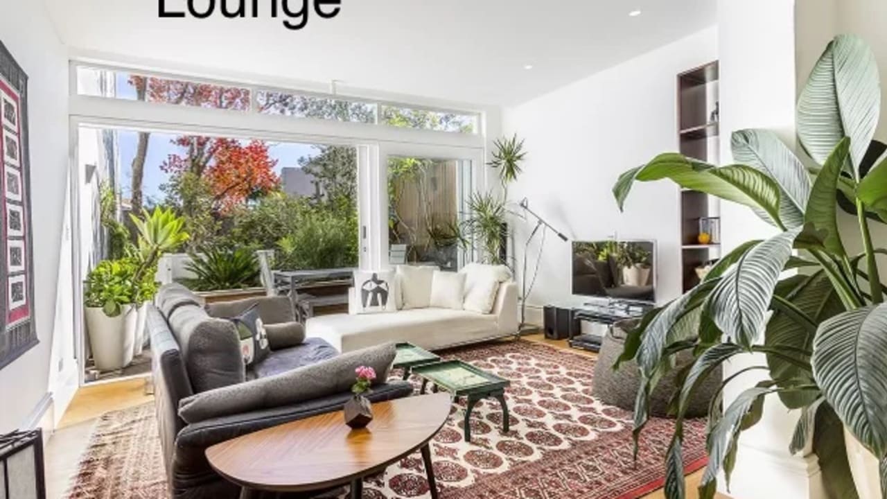 Furnished room in a share house