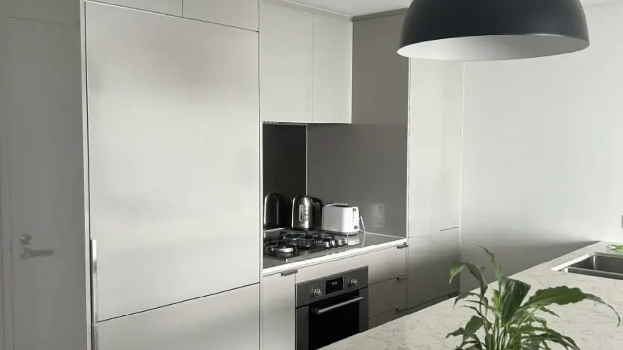 Unfurnished room with own bathroom